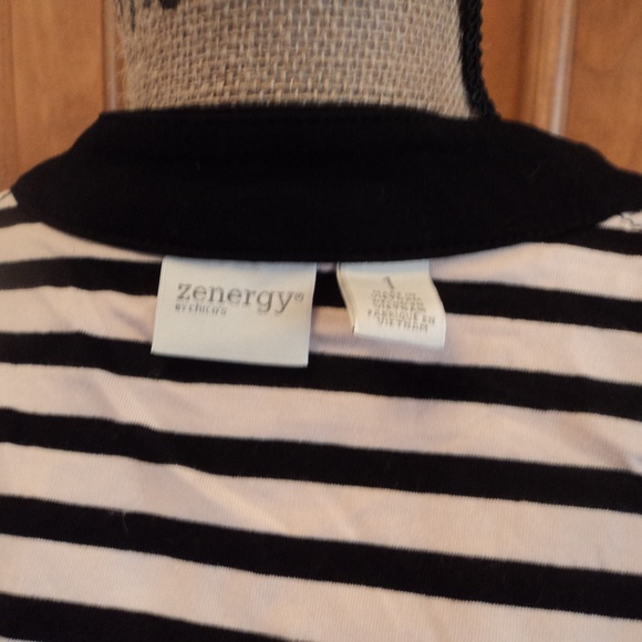 Chico's Black and Cream Textured Zip-Front Jacket - Picture 6 of 6